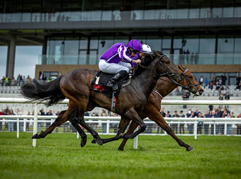 Blackbeard (Ryan Moore) wins the Listed Gain First Flier Stakes The Curragh Photo: Patrick McCann Racing Post 02 05 2022