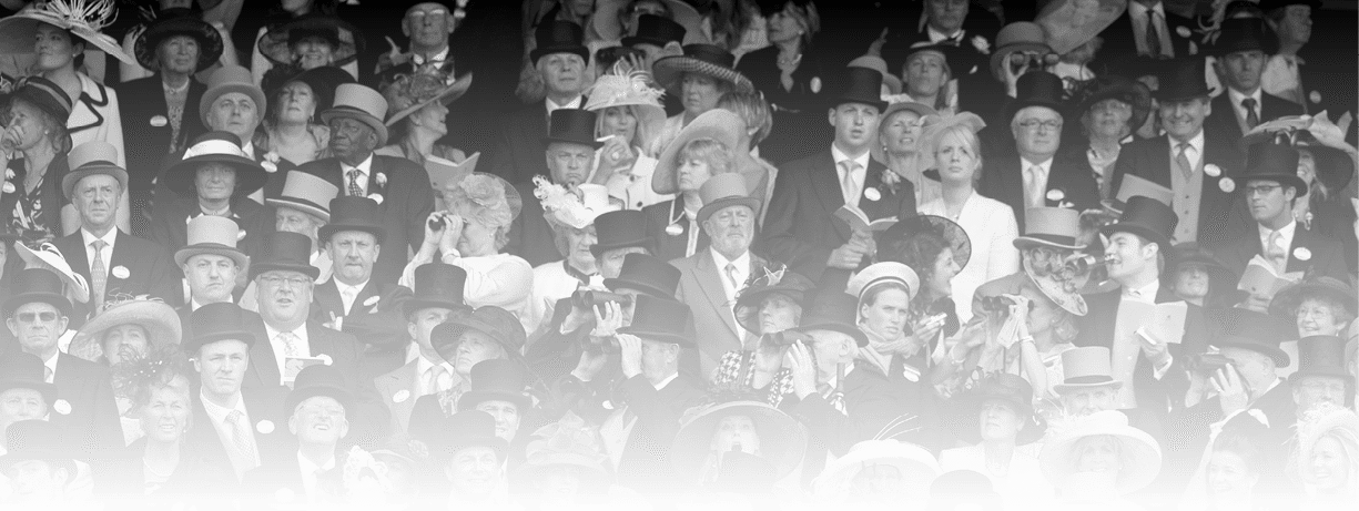 The crowds watch the King Edward VII Stakes Royal Ascot 17.6.11 Pic:Edward Whitaker